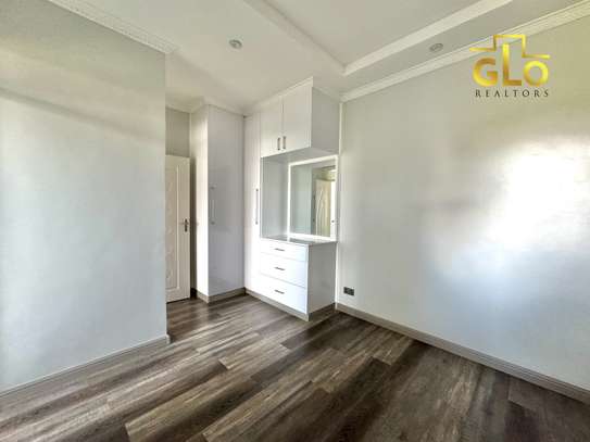4 Bed Townhouse with En Suite at Muthaiga North image 12