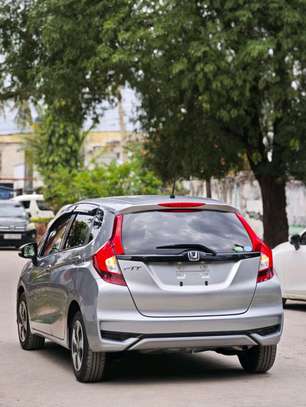 Honda fit normal image 4