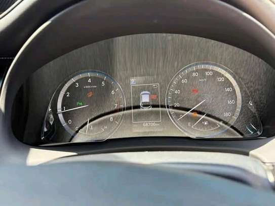 Toyota Harrier premium grade black 2019 image 5