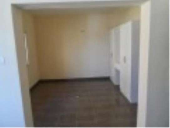 3 Bed Apartment with En Suite at Area image 5