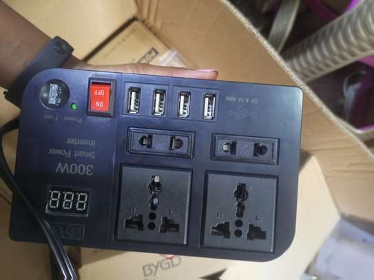 300w Car Inverter AC Outlet USB-C Adapter image 3