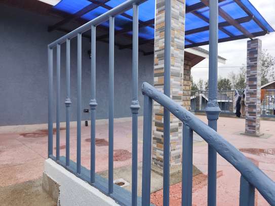 3-Bedroom Bungalow with DSQ on 1/8 Acre image 11