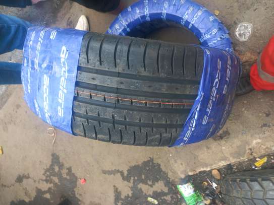 Tyre size 245/45r19 accelera image 2