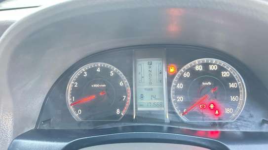 Toyota premio KCE image 6