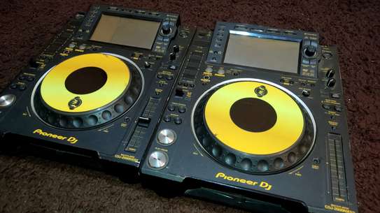 Pioneer DJ CDJ-2000NXS2 Professional Multi Player - Black image 2
