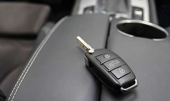 Auto Locksmiths & Car Keys Specialists Nairobi-24/7 Car Alarms | Replacement Keys. image 3
