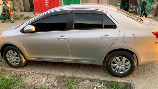 Toyota Belta KCL used image 3