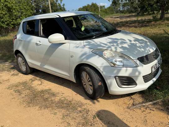 Suzuki swift image 3