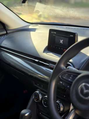 Demio 2018model petrol image 10