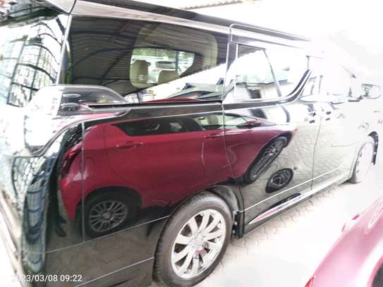 Toyota Velfire black metallic image 14