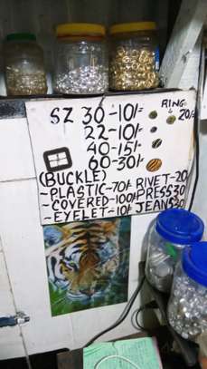 Press/jeans/covered buttons/buckle press/rivet/eyelet fixing image 1