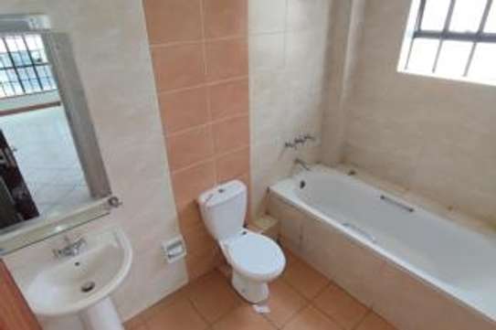 2 bedroom apartment for rent in Kilimani image 13