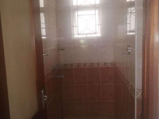 4 Bed Apartment with En Suite in Riverside image 13