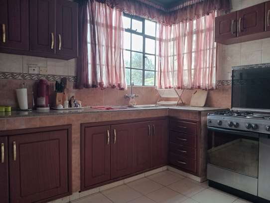 3 Bed Apartment with En Suite in Kilimani image 17