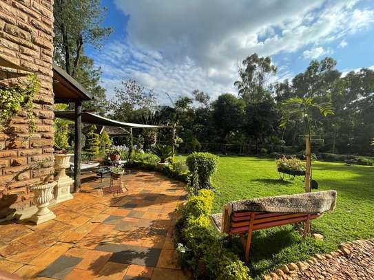 5 Bed Villa with En Suite in Kitisuru image 2