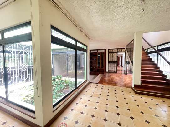 5 Bed House with En Suite in Muthaiga image 35