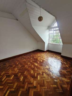 4 Bed Apartment with Swimming Pool in Lavington image 12