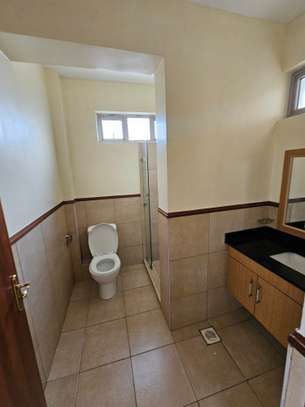 2 Bed Apartment with En Suite at Kileleshwa image 7