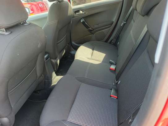 Peugeot 208 on sale image 3