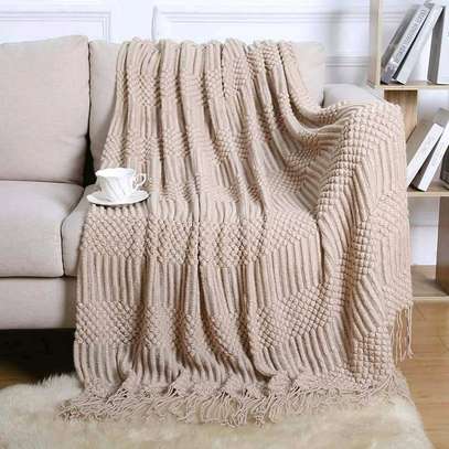 High quality knitted throw blankets image 6