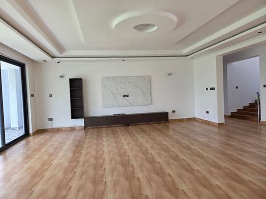 4 Bed Villa with En Suite at Ruiru image 4