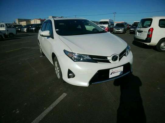TOYOTA AURIS (MKOPO/ HIRE PURCHASE ACCEPTED image 3