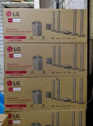 LG home Theater 5.1Ch 1000 Watts, Bluetooth,4tallboys. image 1