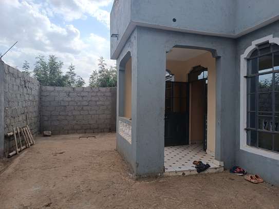 3 bedroom house for sale in Eastern ByPass image 10