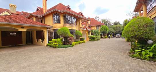 5 Bed Townhouse with En Suite at Lavington Road image 25