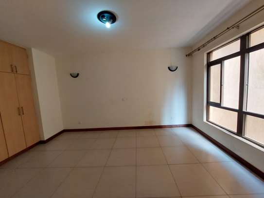 4 Bed Apartment with En Suite at Githunguri Road image 8