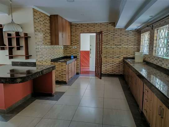 4 Bed House with En Suite at Muthaiga image 18