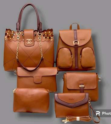 Big ladies handbags image 1