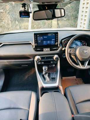 TOYOTA RAV4 G Z PACKAGE 2020MODEL SUNROOF image 7