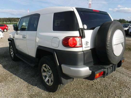 NEW TOYOTA FJ CRUISER (MKOPO/HIRE PURCHASE ACCEPTED) image 7