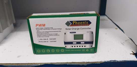 Phoenix Solar Charge Controller 20amp image 2