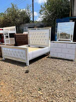 Beds and dressing mirror image 2