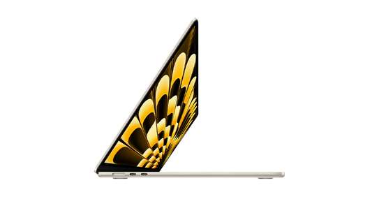 Apple MacBook Air m2 chip 15” 8gb 256gb image 2