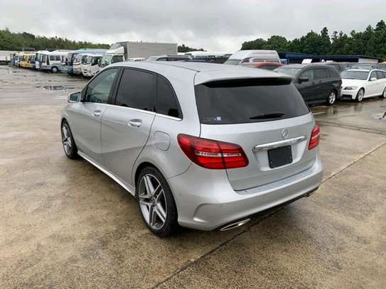 Mercedes Benz B180 (HIRE PURCHASE ACCEPTED) image 10
