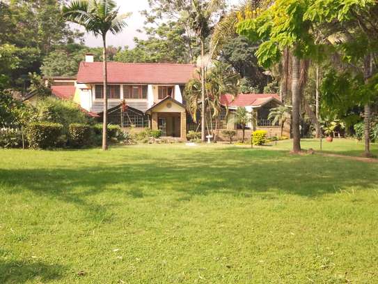 5 Bed House with Garden in Lavington image 15