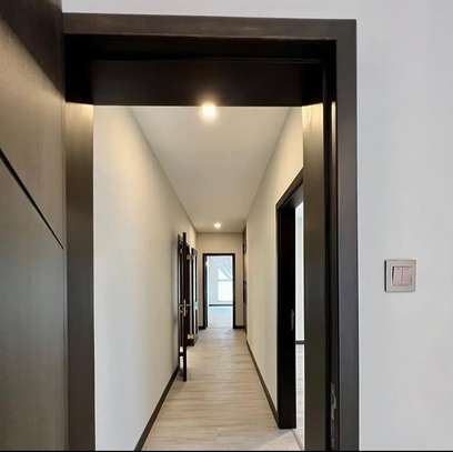 3 Bed Apartment with En Suite in Riverside image 11