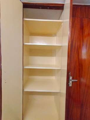 3 Bed Apartment with En Suite in Kilimani image 8