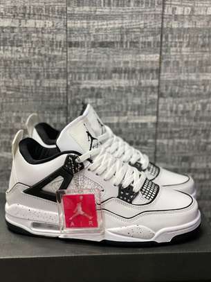 Jordan 4 retro sales white cement 212