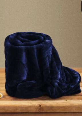 Soft fleece blankets image 3