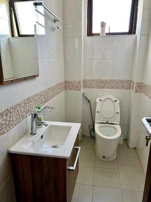 Extremely nice 1 bedroom to let at kilimani image 10