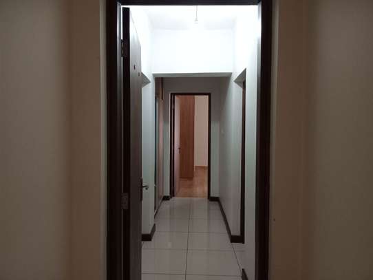 3 Bed Apartment with En Suite in General Mathenge image 5