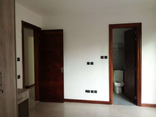 4 bedroom apartment for sale in General Mathenge image 10
