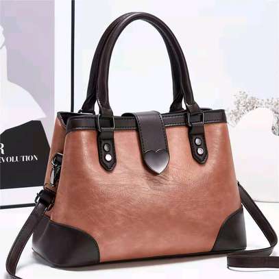 Leather single handbag image 2