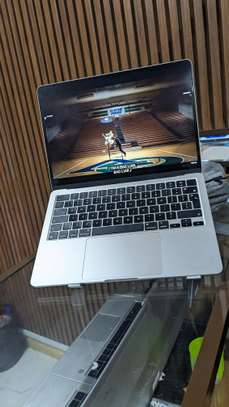 MacBook Air M2 2022 image 2