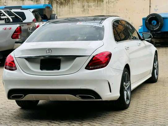 Mercedes Benz C180 AMG 2018 image 8