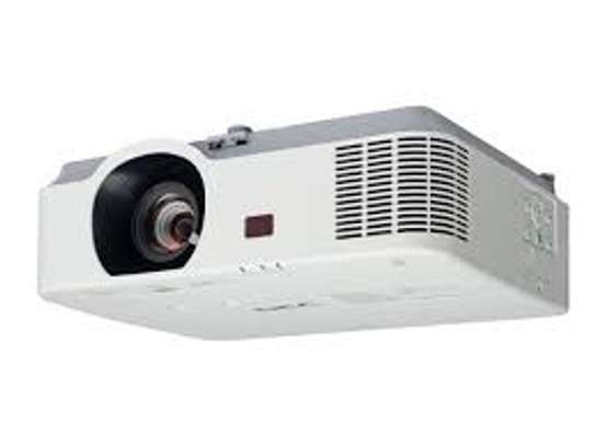 5500 Lumens NEC projector NEC P544W for sale in Nairobi image 1